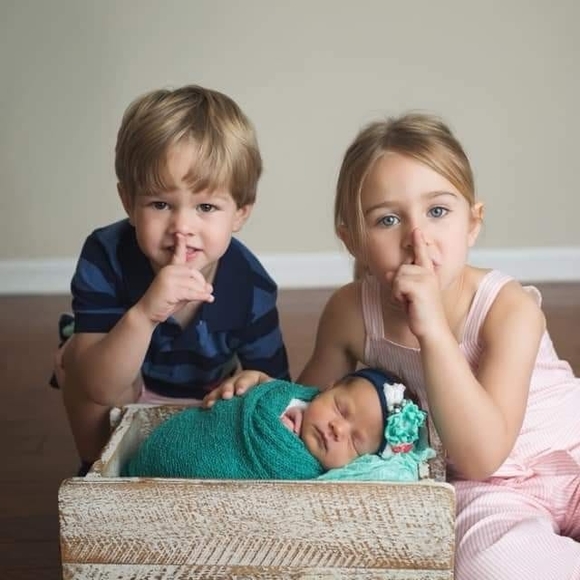 Profile Picture of Christopher Hunter (@cwhunter888) on Poshmark