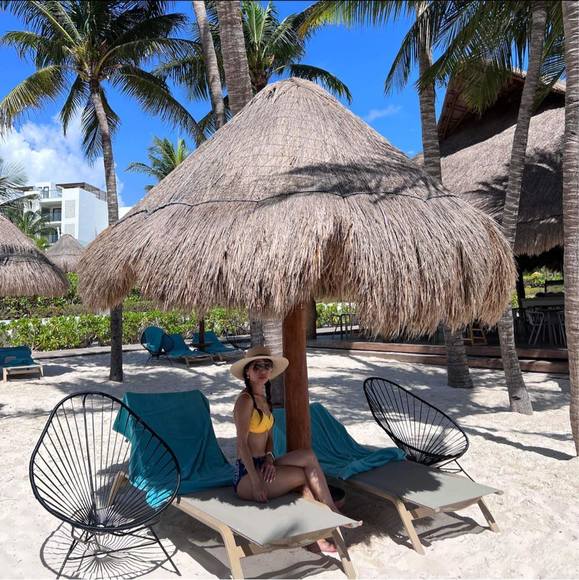 Profile Picture of Thu Dinh (@thudinh20111) on Poshmark