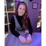 Profile Picture of Hayley Parrott (@hayleyparrott) on Instagram