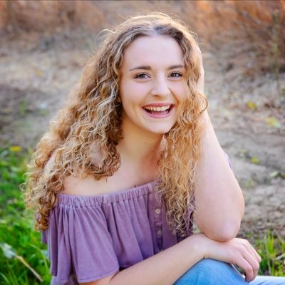 Profile Picture of Amanda Plowman (@AmandaPlowman3) on Twitter