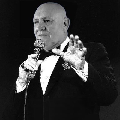 Profile Picture of Kevin Kaye (@KevinKayeComedy) on Twitter