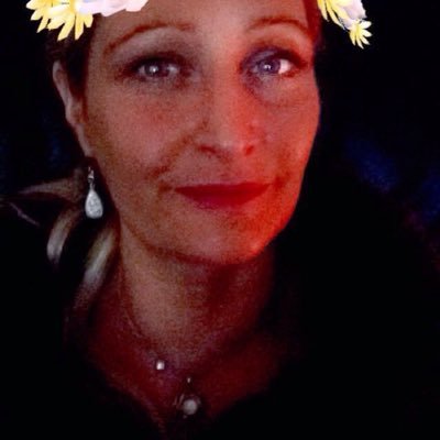 Profile Picture of Catherine Tuohy (@yogacas) on Twitter