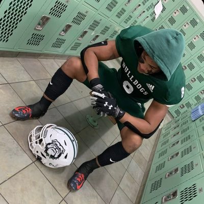 Profile Picture of Joshua Velez (@JoshuaVelez22) on Twitter
