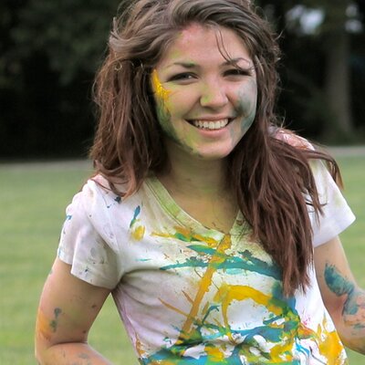 Profile Picture of Jess Weiner (@JessFFromTexas) on Twitter