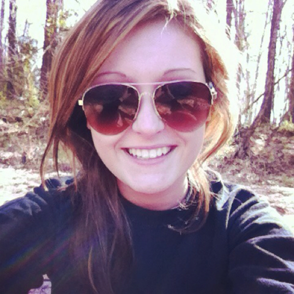 Profile Picture of Grace Druppel (@gracedruppel) on Poshmark