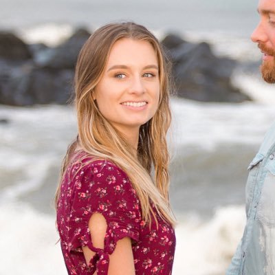 Profile Picture of Alyssa M. Davis (@AlyssaM_Davis) on Twitter