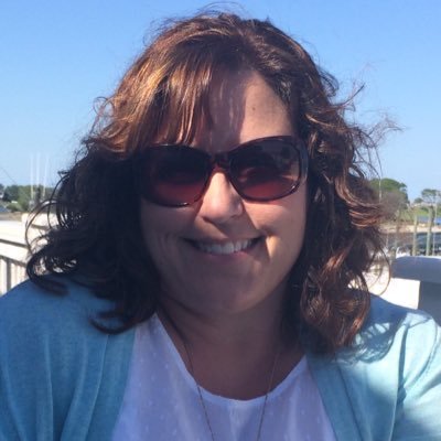 Profile Picture of Anne Garrett (@AnneGarr3) on Twitter