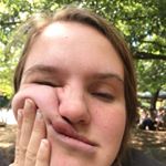 Profile Picture of Ariella Hirsch (@ariella.hirsch) on Instagram
