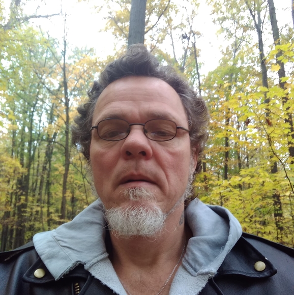 Profile Picture of Gilby Gilby (@robertgilby1971) on Poshmark