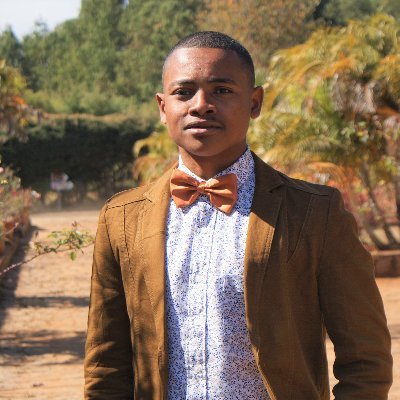 Profile Picture of RAZAFINTSALAMA (@TinoDolyva) on Twitter