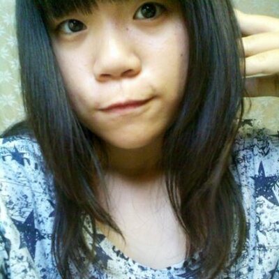 Profile Picture of Huang Rong (@DebbieRong) on Twitter