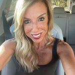 Profile Picture of Jessica Franken (@frankenballs) on Instagram