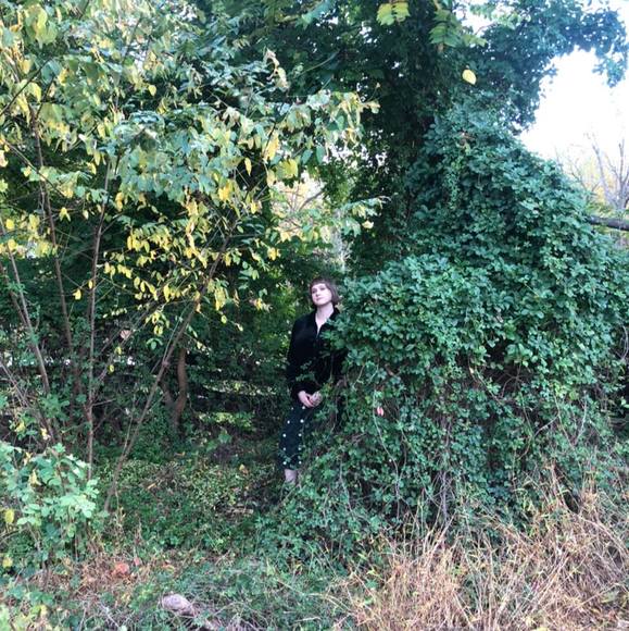 Profile Picture of Bailey Constas (@baileyliza) on Poshmark