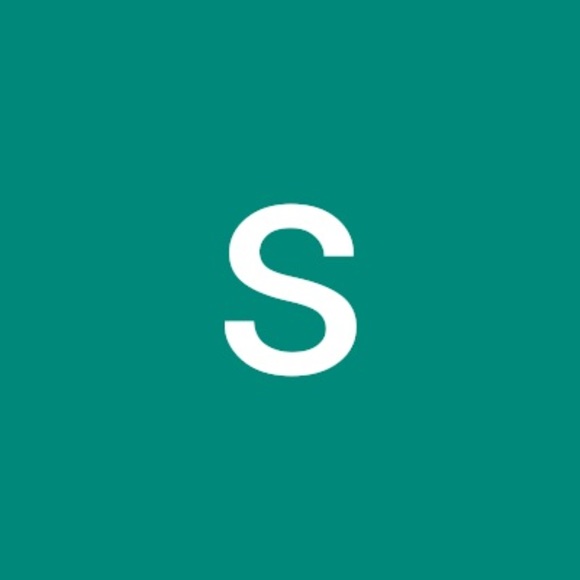 Profile Picture of Suhaila Hassen (@suhaila_hassen) on Poshmark