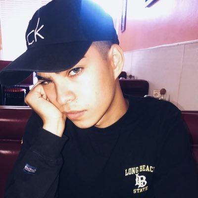 Profile Photo of Jonathan (@_JayGonzalez) on Twitter