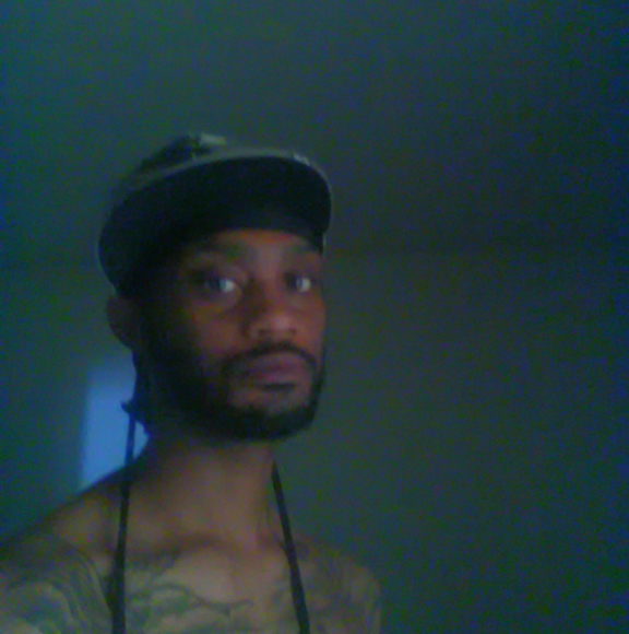 Profile Picture of Joshua Brown (@kingjoshchi) on Poshmark
