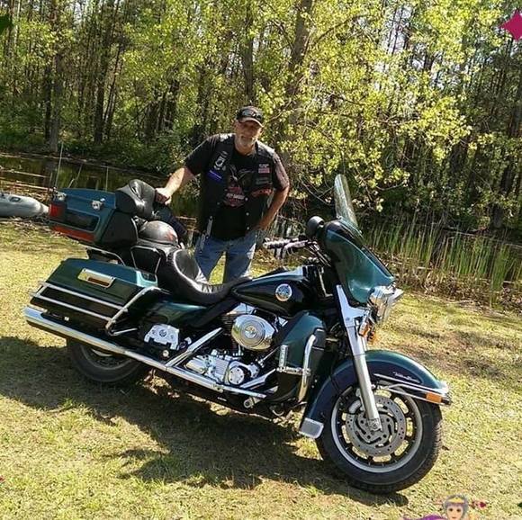 Thomas Mlodzinski - Poshmark Profile Picture of Thomas Mlodzinski (@tmlodzinski) on Poshmark