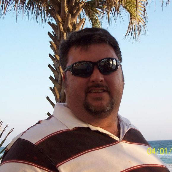 Profile Picture of Bob Cook (@bob69cook) on Poshmark