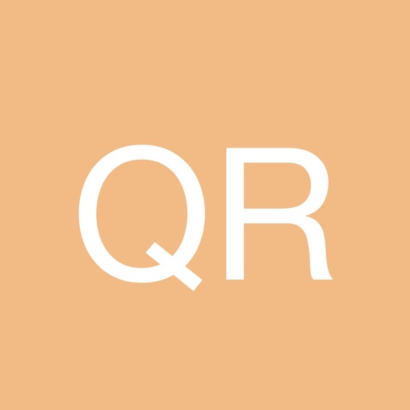 Profile Picture of Quinn Roberts (@quinn_roberts) on Poshmark