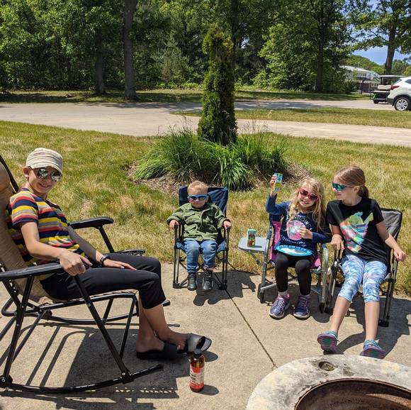 Profile Picture of Rachel Chasco (@chascor) on Poshmark