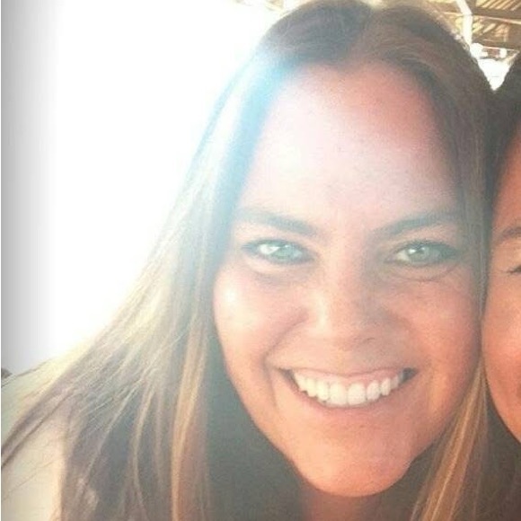 Profile Picture of Mikell Thompson (@kimberlythom804) on Poshmark