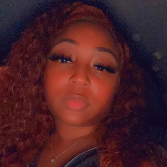 Profile Picture of Kay Jachel (@kayjachel) on Poshmark