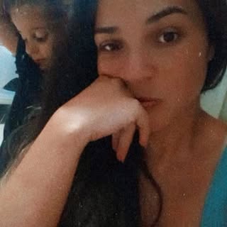Profile Picture of Thais Lima (@lima.thais) on Instagram