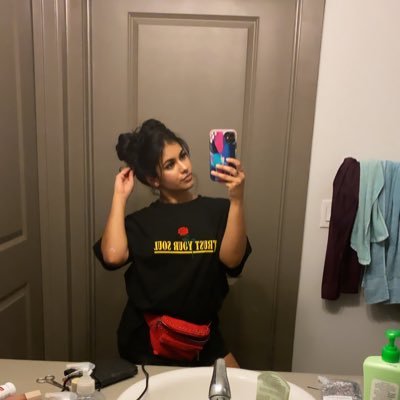 Profile Picture of Shrink (@ShrinkhalaRai) on Twitter