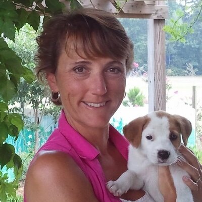 Profile Picture of Susan Kauffman (@Adair62) on Twitter