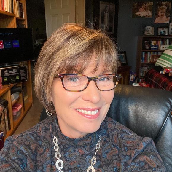 Profile Picture of Peg Vanwagoner (@pvanwagoner) on Poshmark
