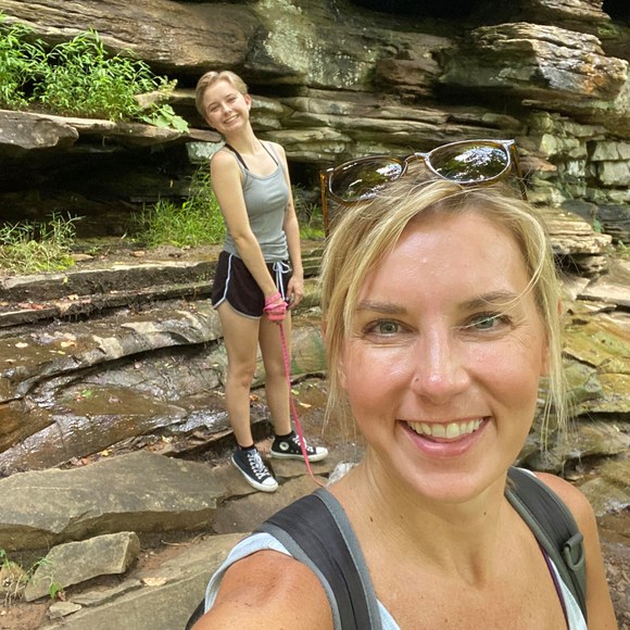 Profile Picture of Kimberly Senkler (@ksenkler) on Poshmark