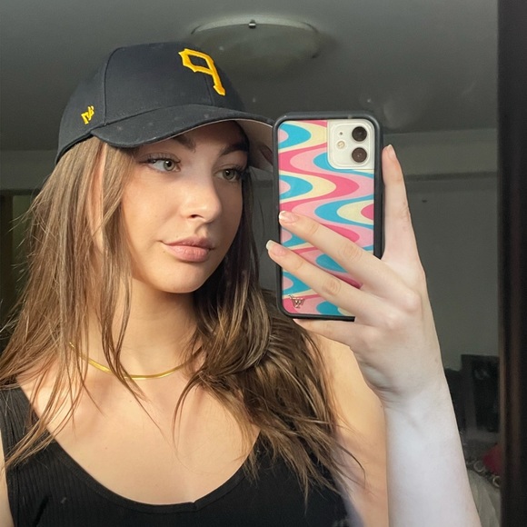 Profile Picture of Hailey Sharp (@haileysharp126) on Poshmark