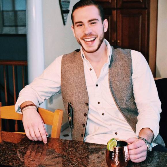 Profile Picture of Andrew Lucibello (@alucibello) on Poshmark