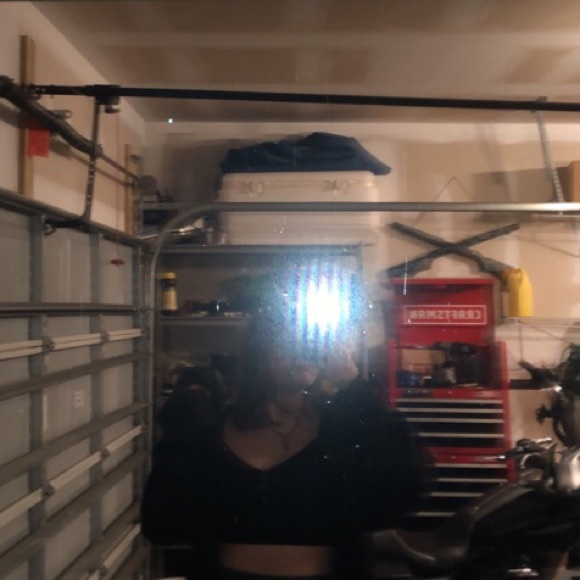 Profile Picture of Taylor Sneeden (@tayloriscool242) on Poshmark