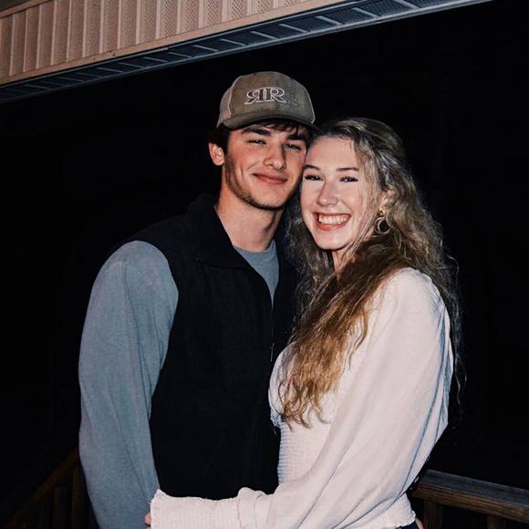 Profile Picture of Riley House (@bussyboo) on Poshmark