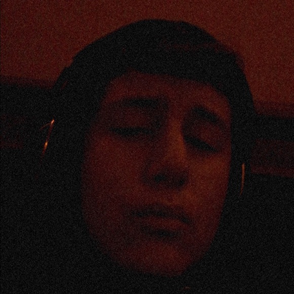 Profile Picture of Jordan Duberek (@jordanduberek) on Poshmark