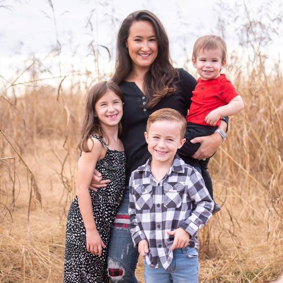 Profile Picture of Caitlin Getscher (@cgetscher) on Poshmark