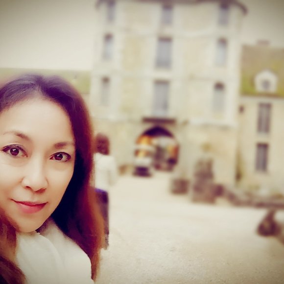 Profile Picture of Junko Higuchi (@qtjunko) on Poshmark