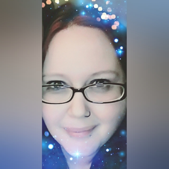 Profile Picture of Jamie Travis (@jamietravis8377) on Poshmark