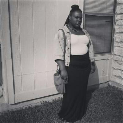 Profile Picture of Autumn Shanice Neal (@ShaniceMcNeil) on Twitter