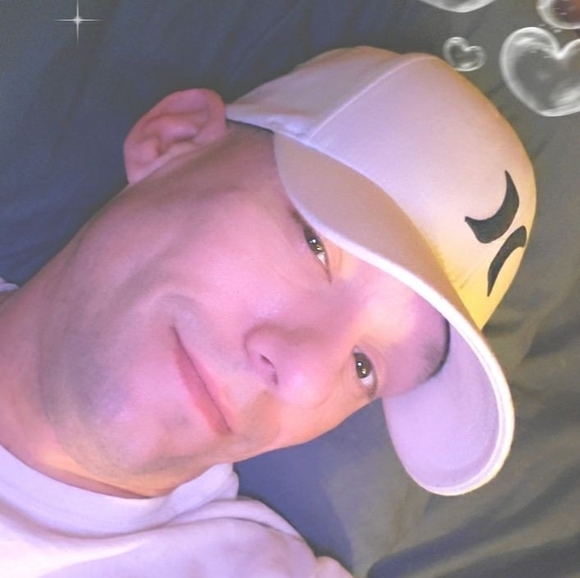 Profile Picture of Michael Rambo (@myk3422) on Poshmark