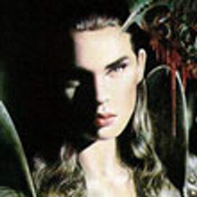 Profile Picture of Lucille Lopez (@mivunetoc) on Twitter