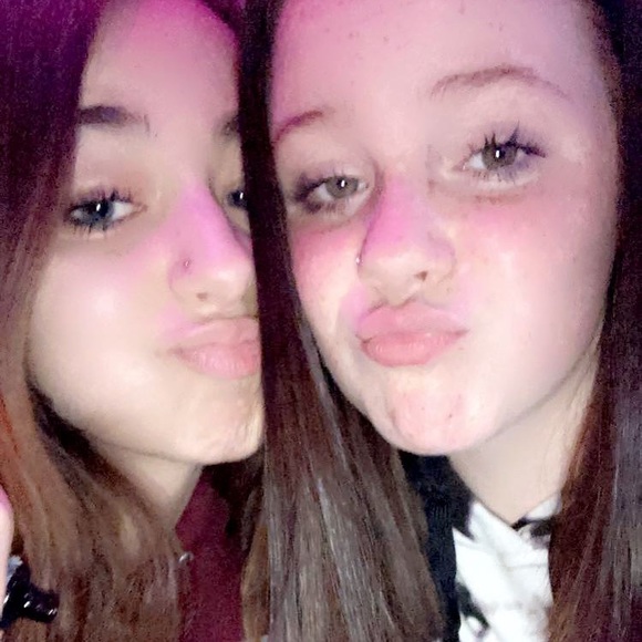 Profile Picture of Madison Molton (@madinkatie) on Poshmark