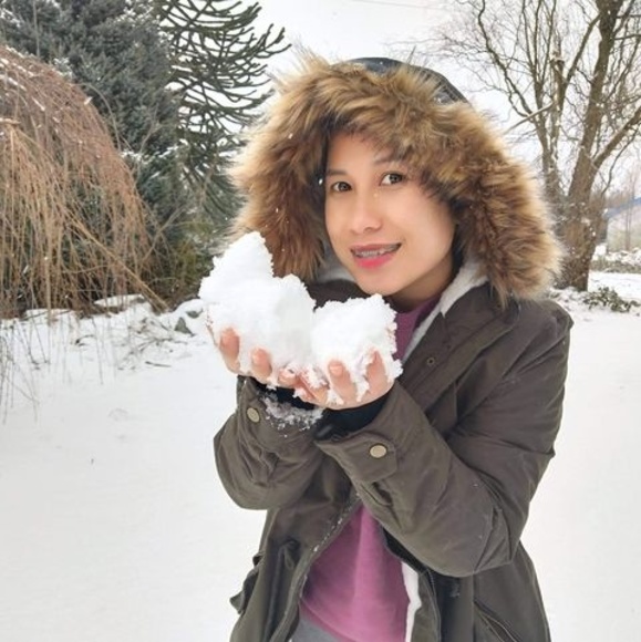 Profile Picture of Vatcharaporn Pimpim (@vat_apu) on Poshmark