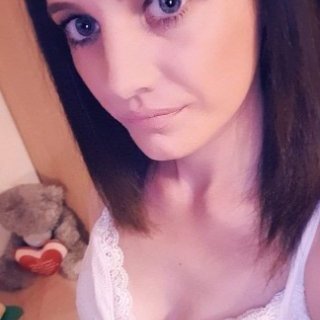 Profile Picture of Stephanie Davey (@Stephan30100271) on Twitter