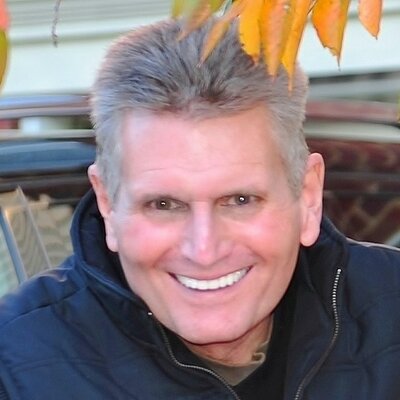 Profile Picture of Sandy Holt (@sandy_holt) on Twitter