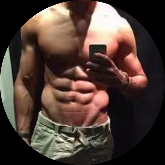 Profile Picture of Ben Jack (@rabbibhuiyan890) on Poshmark