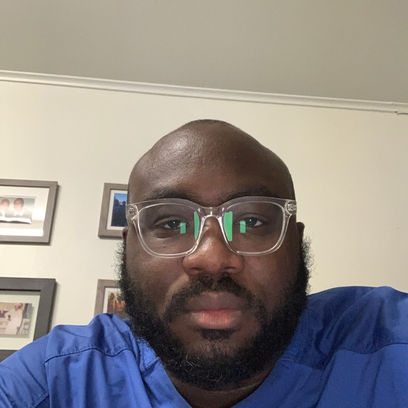 Profile Picture of Stephen Murphy (@revslmurphy) on Poshmark