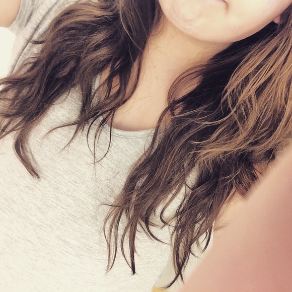 Profile Picture of Olivia Siraco (@livlaxer03) on Poshmark