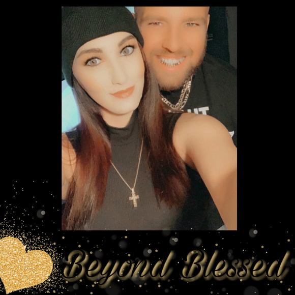 Profile Picture of Renee Skandaliaris (@rskandal) on Poshmark